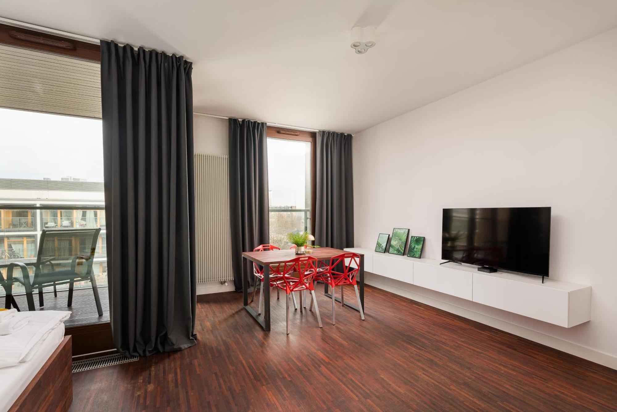 Aparthotel Warsaw Center Екстериор снимка
